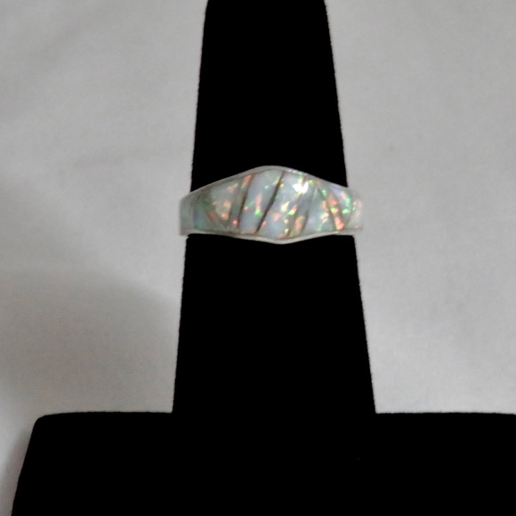 Sterling Silver Inlay White Lab Opal Band Ring - Picture 5 of 13